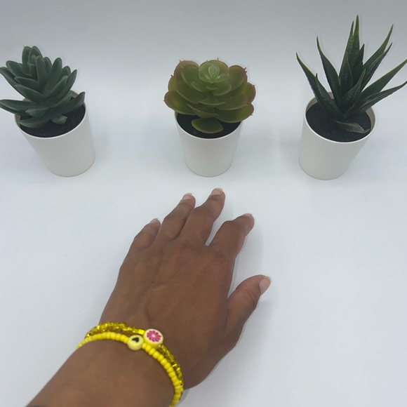 Handmade Trendy Y2K Inspired Glass Seed Bead Bracelet Set - Picture 6 of 8